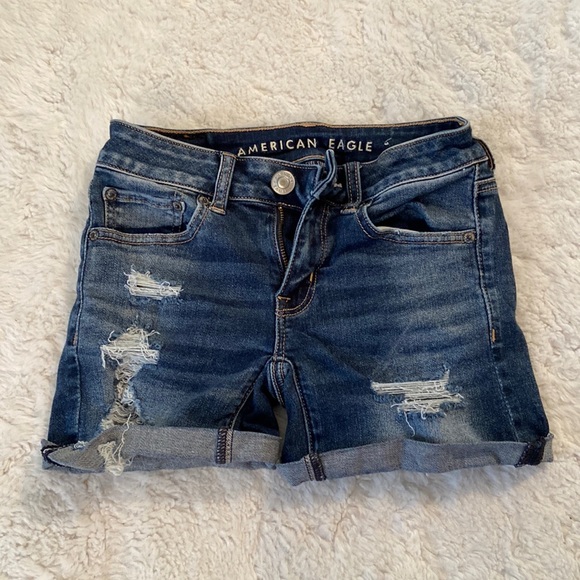 American Eagle Ripped Jean Shorts - Picture 1 of 2